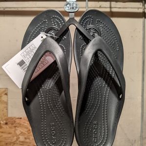 Crocs kadee II flip flops